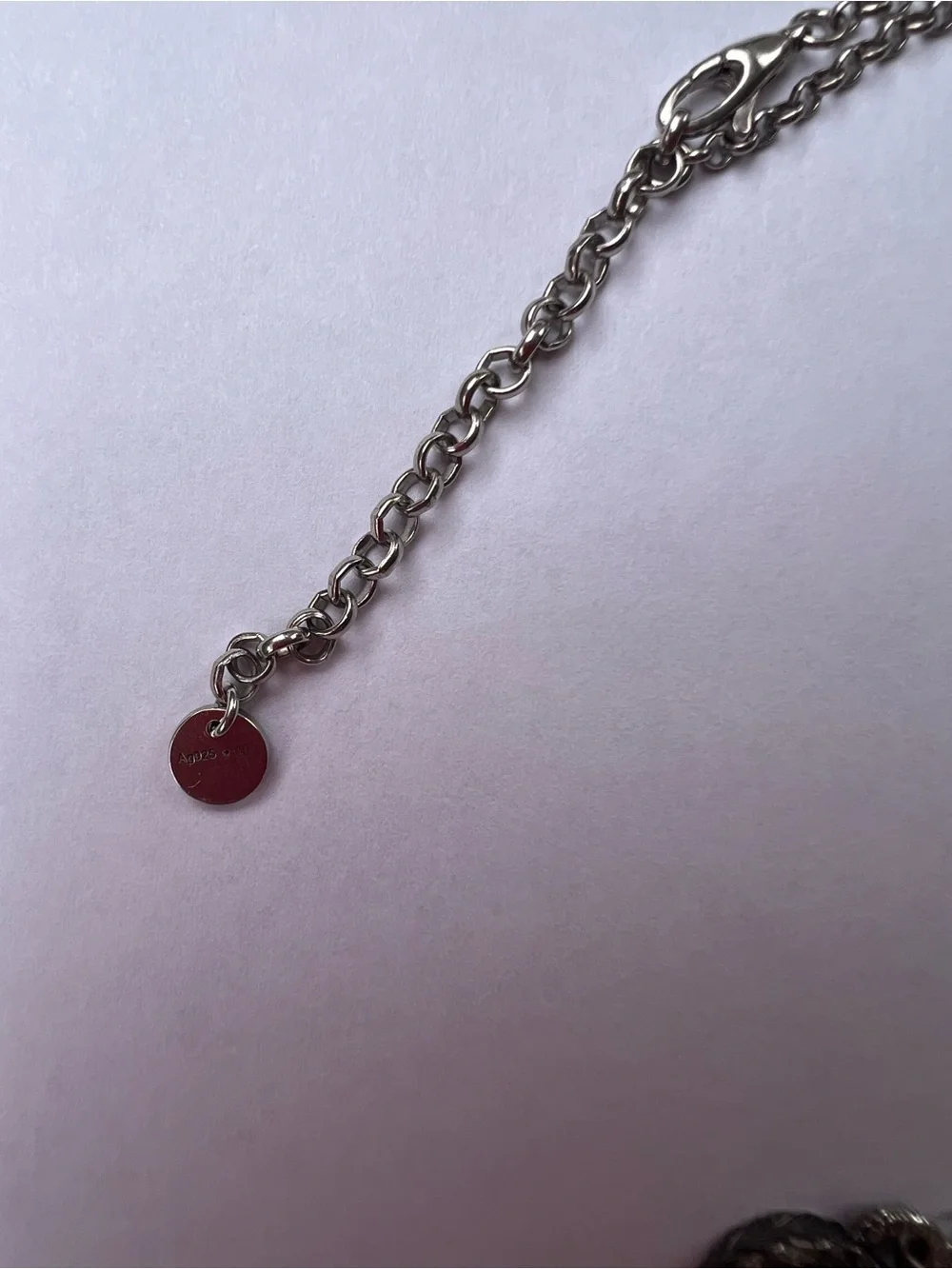 Gucci Silver Interlocking G Rope-Edge Pendant Necklace